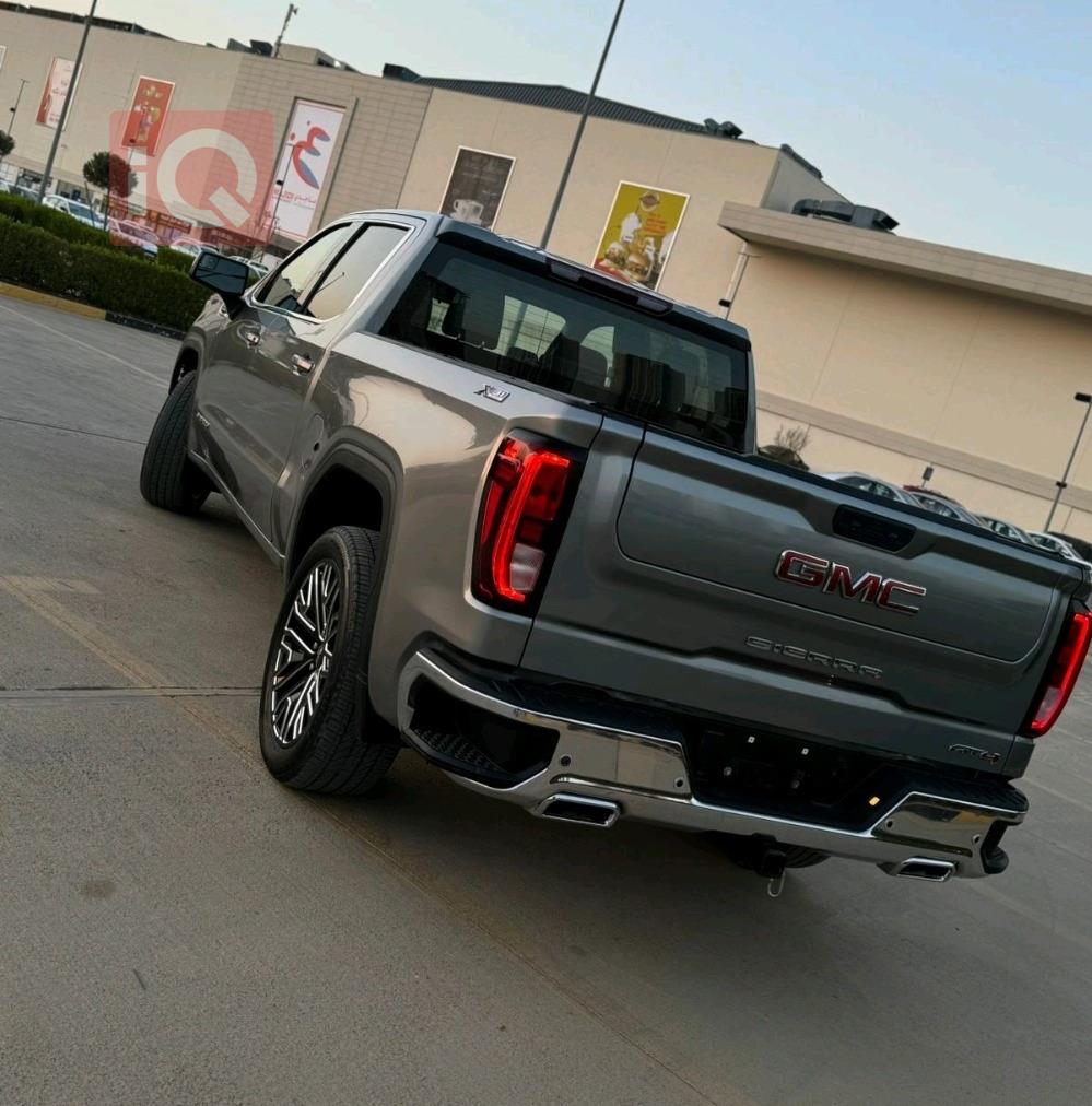 جی ئێم سی سیرا